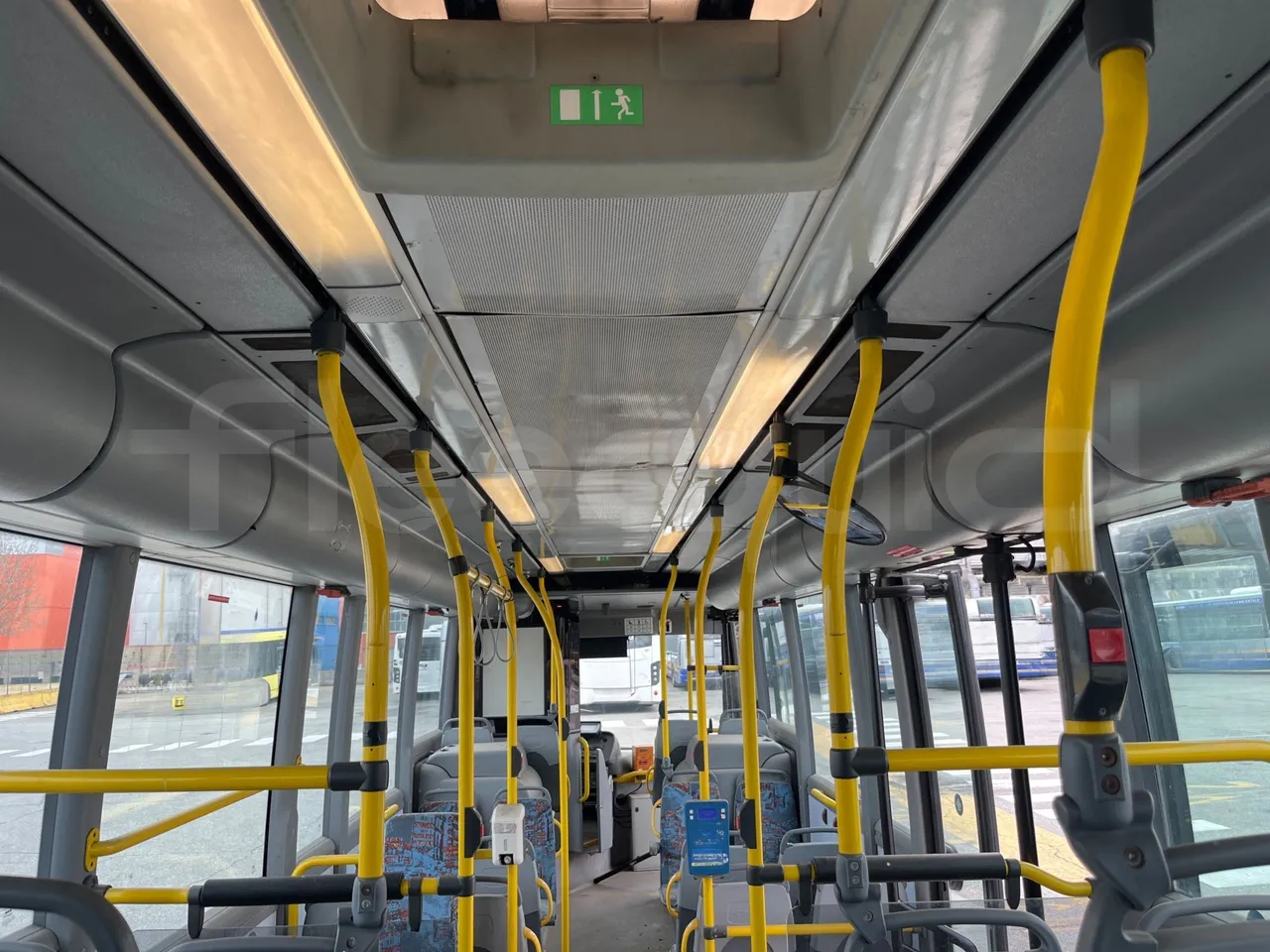 Scania Omnilink 12.00 -EUR5-206kW -12.000m - overhead compartments photo