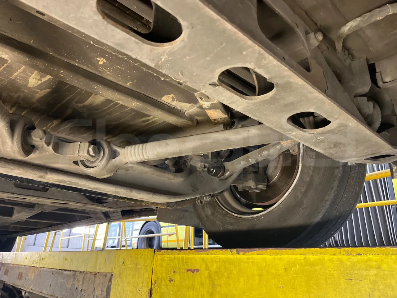 Scania Omnilink 12.00 -EUR5-206kW -12.000m - front axle left side