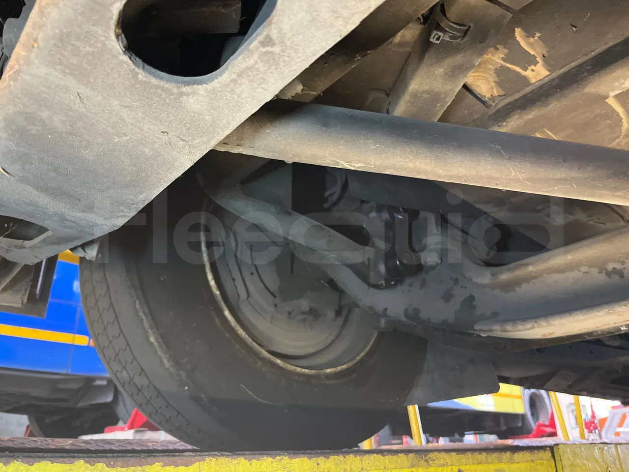 Scania Omnilink 12.00 -EUR5-206kW -12.000m - front axle right side