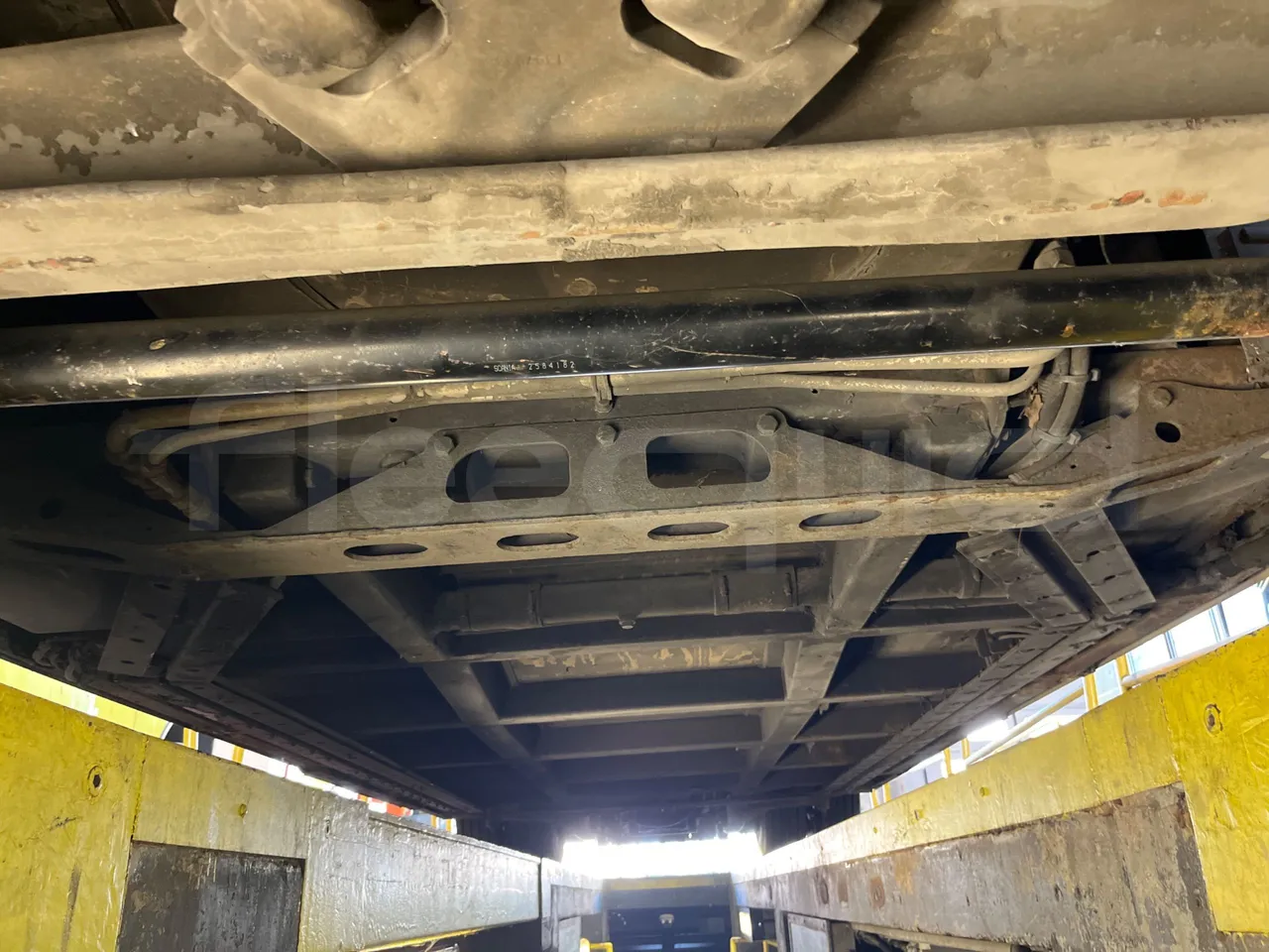 Scania Omnilink 12.00 -EUR5-206kW -12.000m - central undercarriage photo