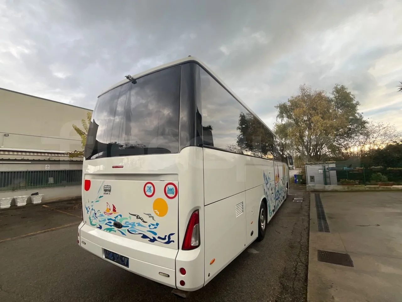 Irisbus 397E.12 397E.12  - Euro5 - 279kW - 12.410m - 3/4 right rear doors closed