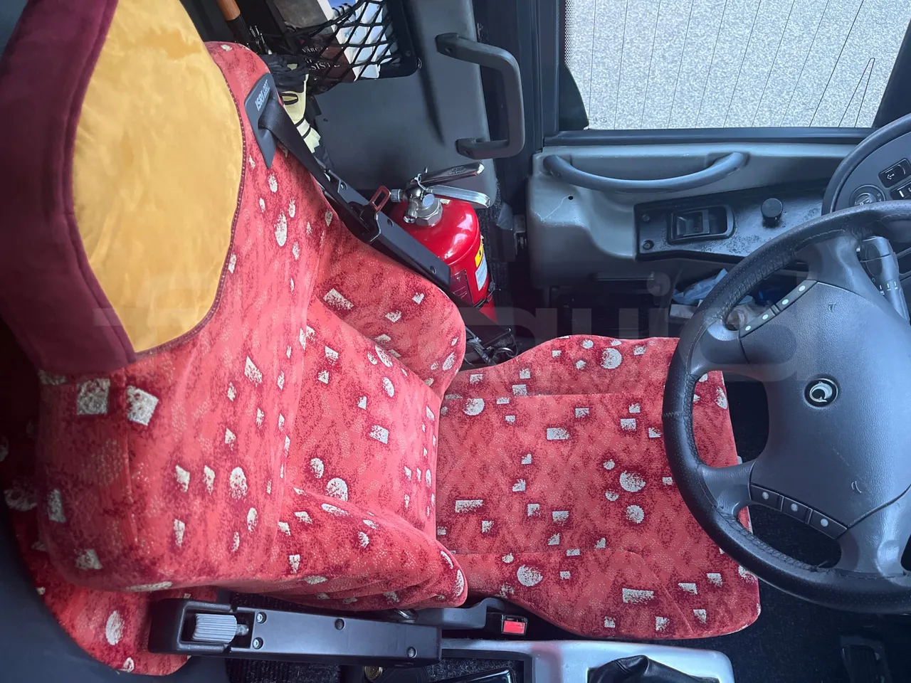 Irisbus 397E.12 397E.12  - Euro5 - 279kW - 12.410m - driver's seat photo