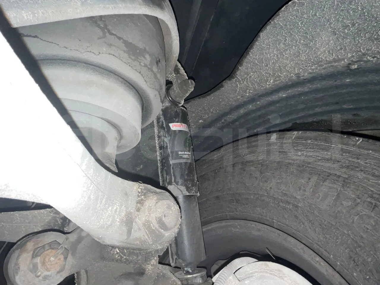 Irisbus 397E.12 397E.12  - Euro5 - 279kW - 12.410m - front air springs left