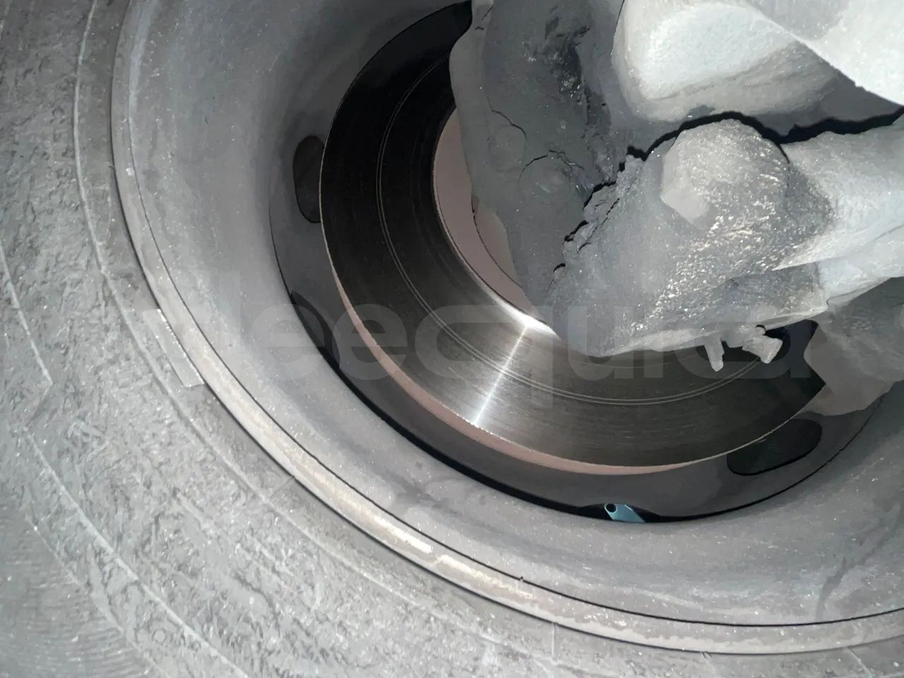 Irisbus 397E.12 397E.12  - Euro5 - 279kW - 12.410m - front discs left