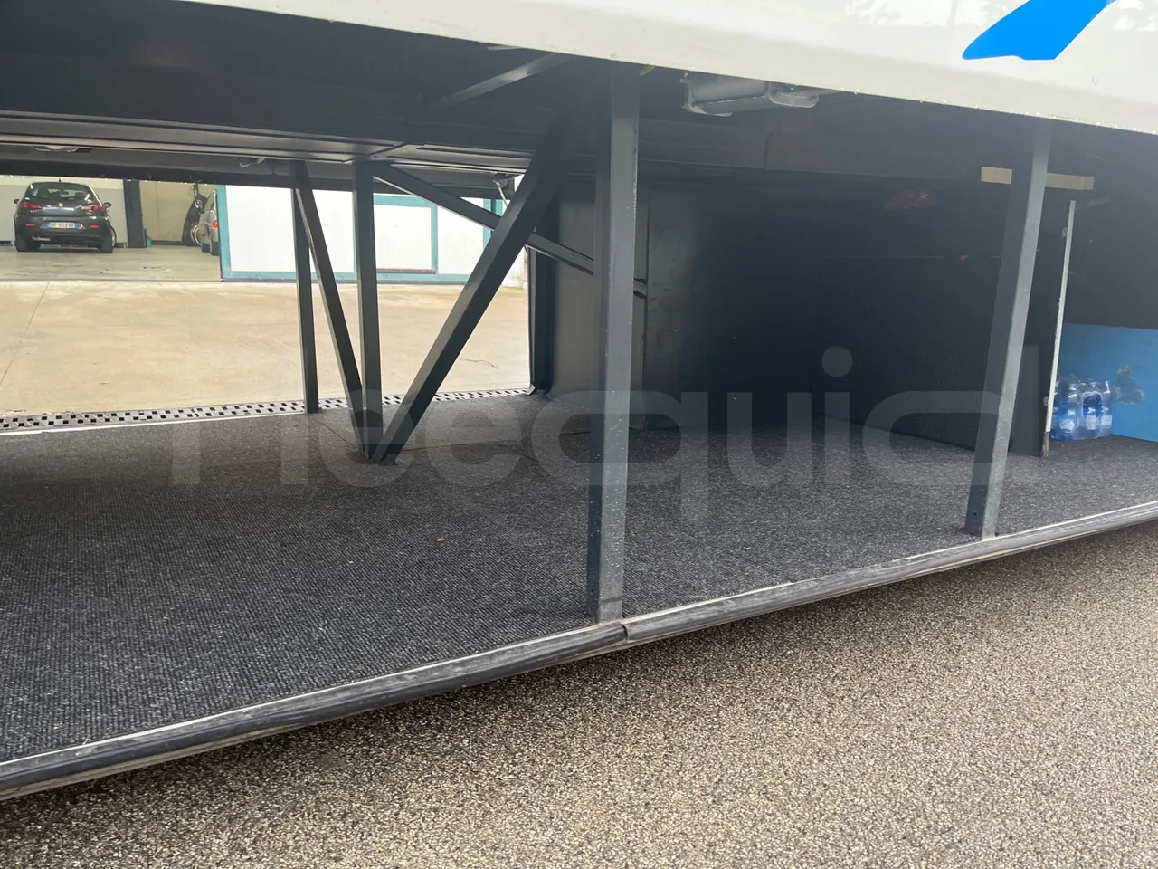 Irisbus 397E.12 397E.12  - Euro5 - 279kW - 12.410m - internal frame rust check