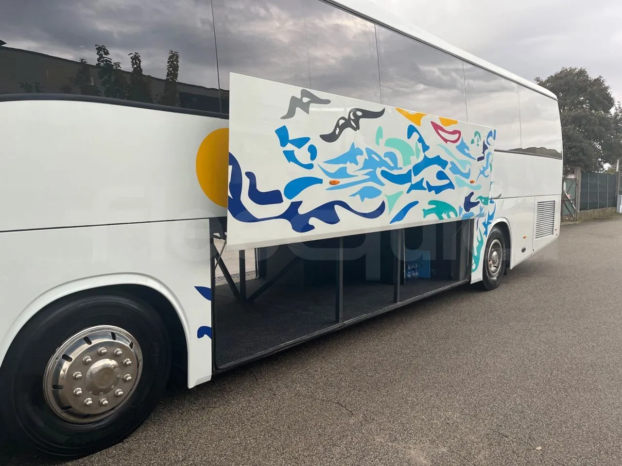 Irisbus 397E.12 397E.12  - Euro5 - 279kW - 12.410m - luggage rack photo