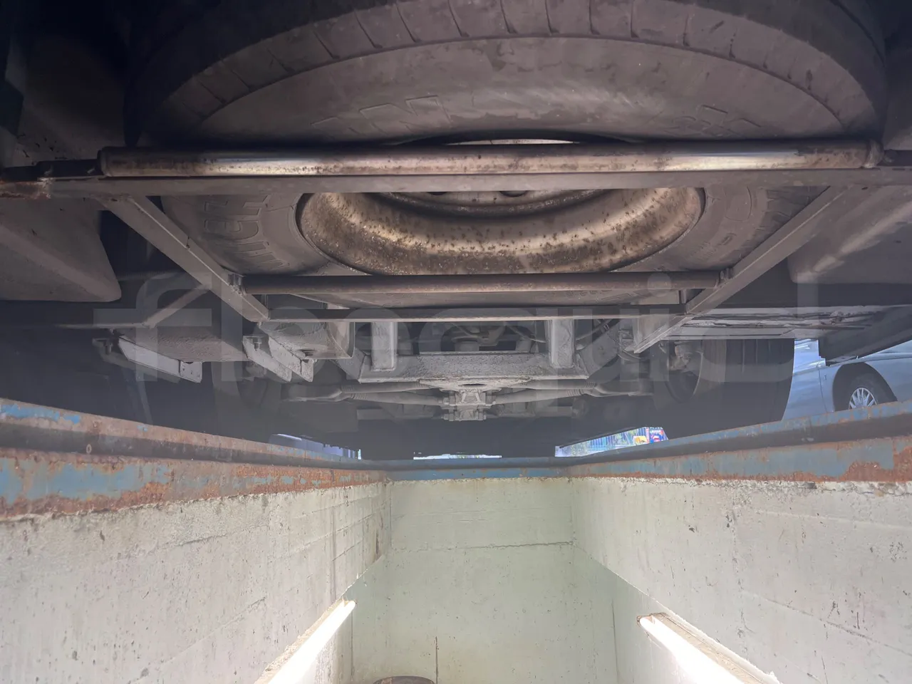 Irisbus 397E.12 397E.12  - Euro5 - 279kW - 12.410m - front undercarriage from front