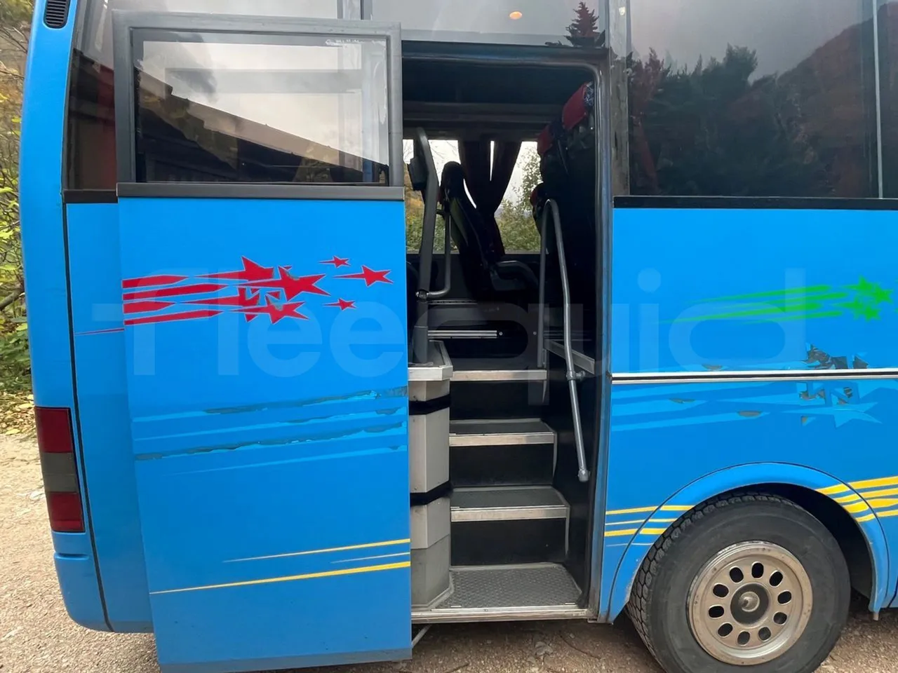 Renault Millenium 250 V I 40ACH5 - Euro2 - 184kw - 9.250mt - front door 2 open