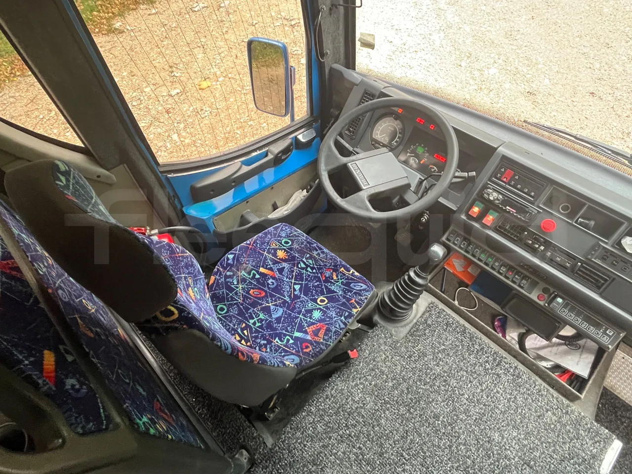 Renault Millenium 250 V I 40ACH5 - Euro2 - 184kw - 9.250mt - buttons panels on