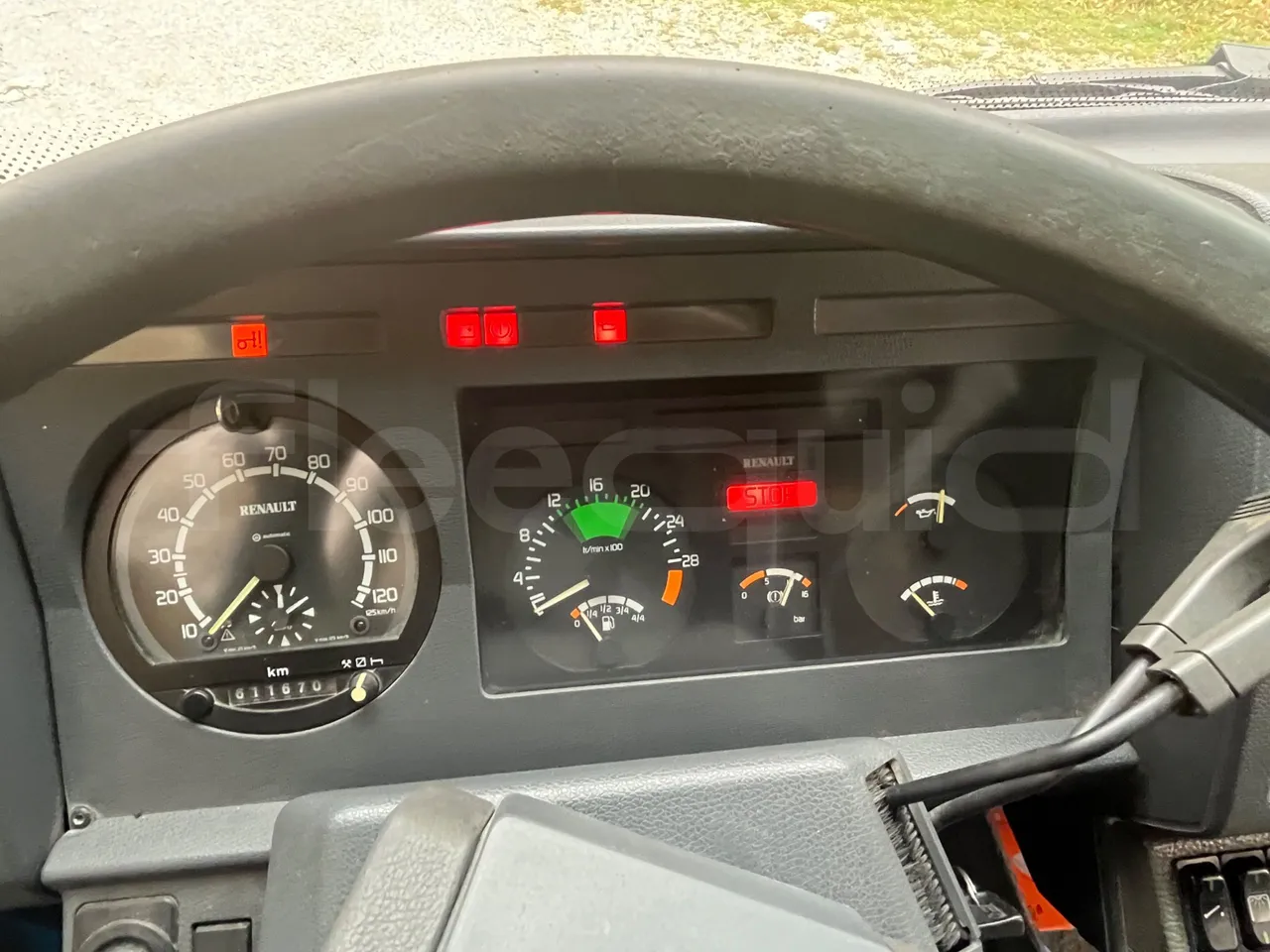 Renault Millenium 250 V I 40ACH5 - Euro2 - 184kw - 9.250mt - dashboard lights on