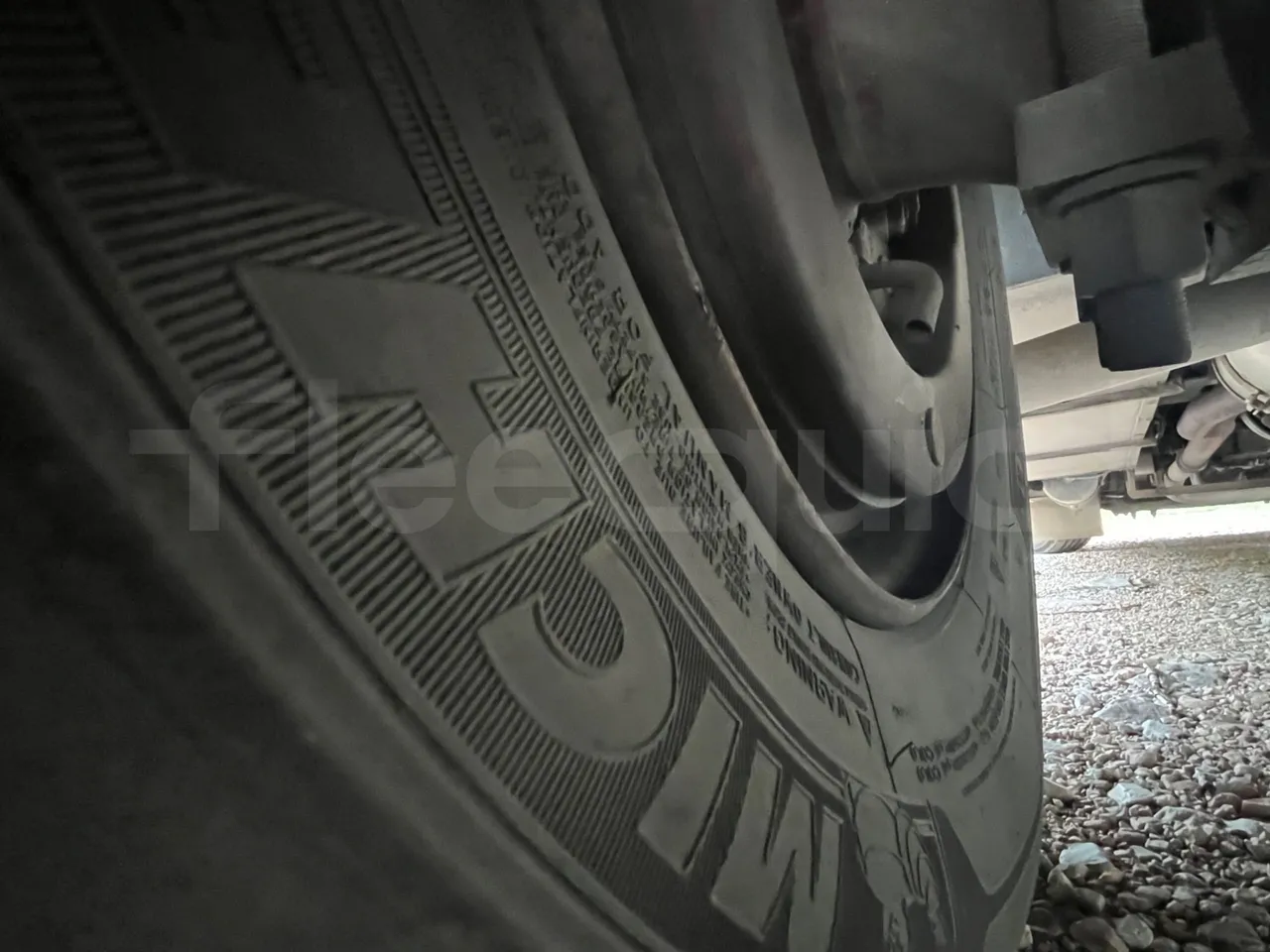 Renault Millenium 250 V I 40ACH5 - Euro2 - 184kw - 9.250mt - axle 2 discs left