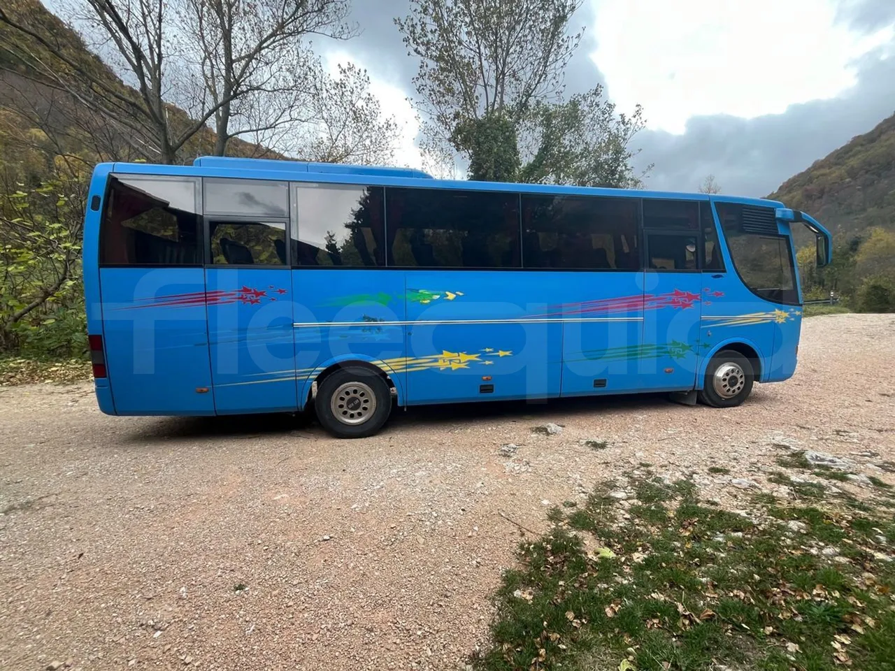 Renault Millenium 250 V I 40ACH5 - Euro2 - 184kw - 9.250mt - right side doors closed