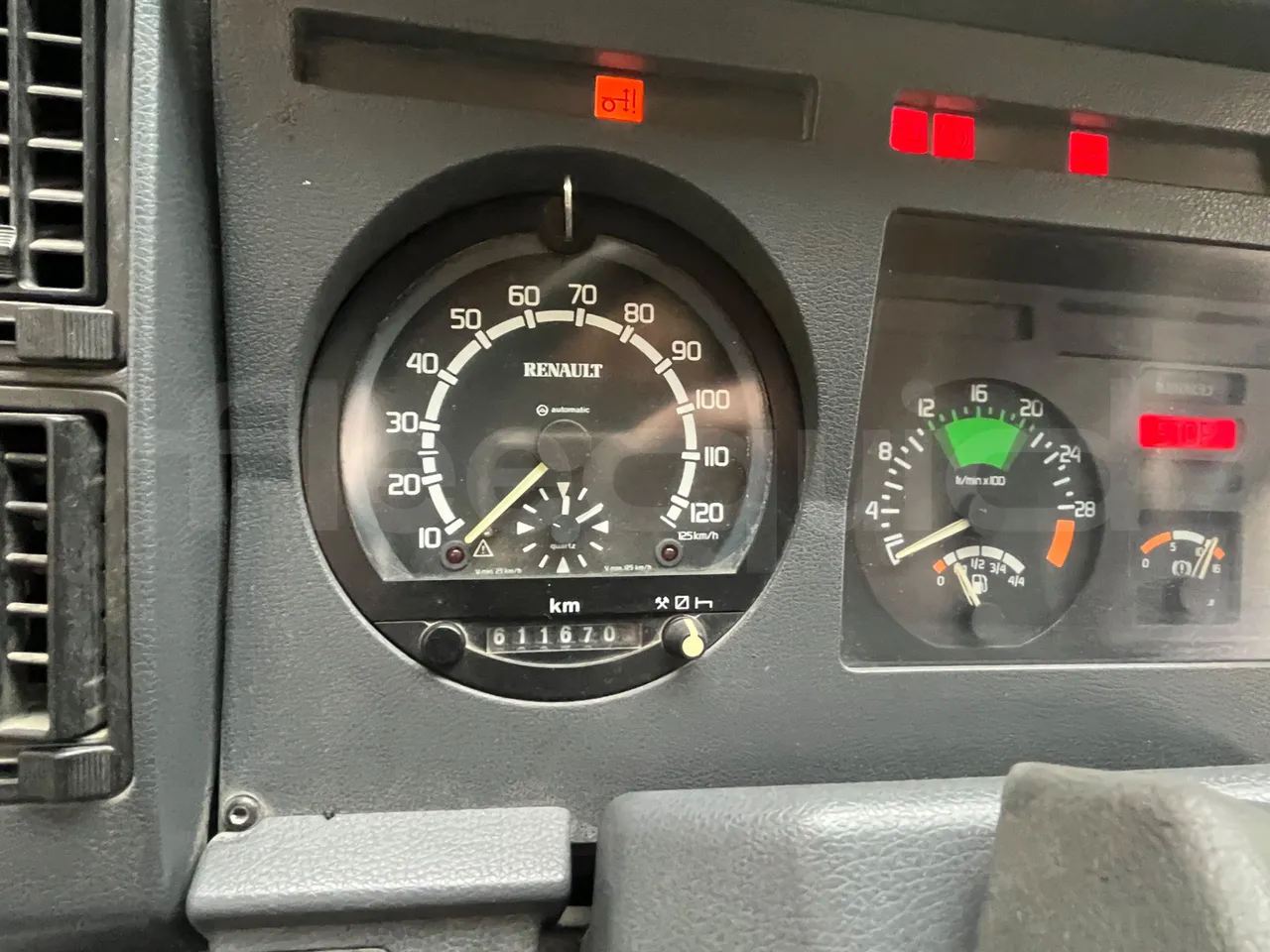 Renault Millenium 250 V I 40ACH5 - Euro2 - 184kw - 9.250mt - Tachograph