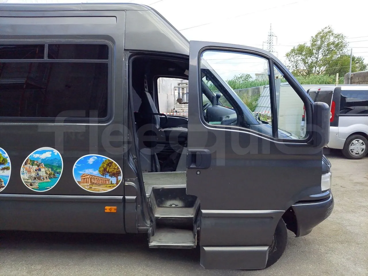 Iveco Daily A50C/19/H - EUR3 - 92kW -6.948m - front door 3 open (mandatory for bus to scrap)