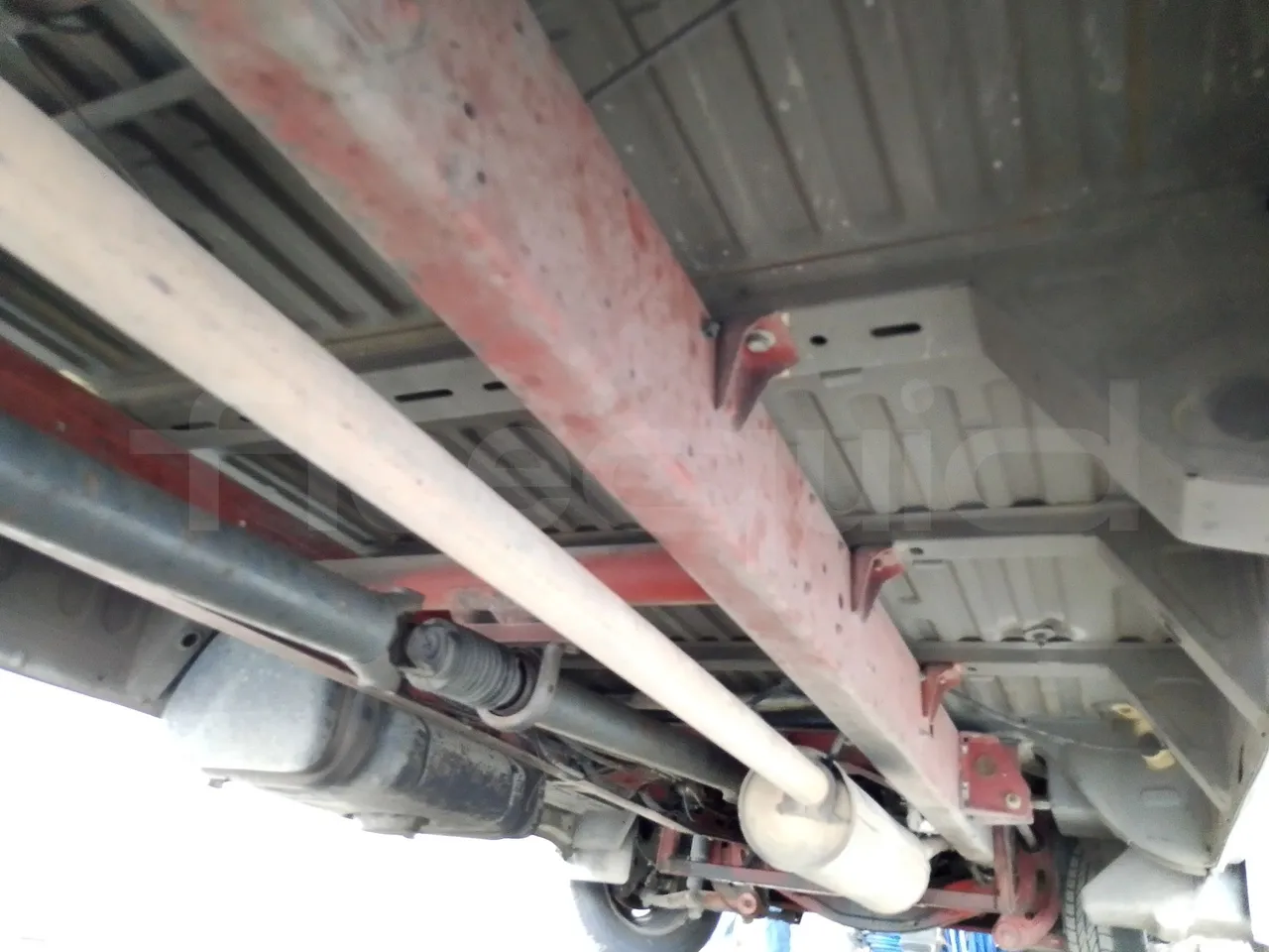Iveco Daily A50C/19/H - EUR3 - 92kW -6.948m - differential photo