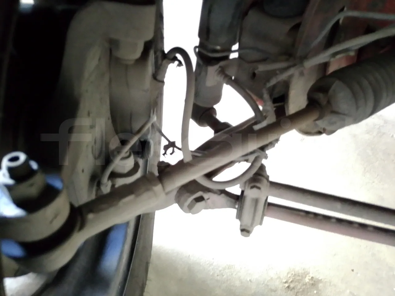 Iveco Daily A50C/19/H - EUR3 - 92kW -6.948m - front brake calipers left