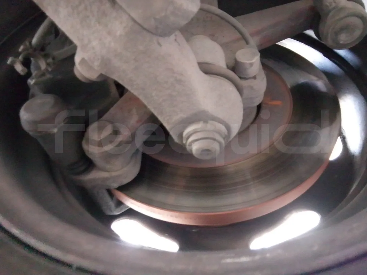 Iveco Daily A50C/19/H - EUR3 - 92kW -6.948m - front discs left