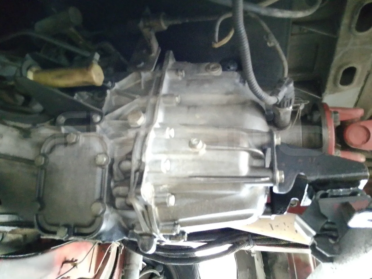 Iveco Daily A50C/19/H - EUR3 - 92kW -6.948m - gearbox photo
