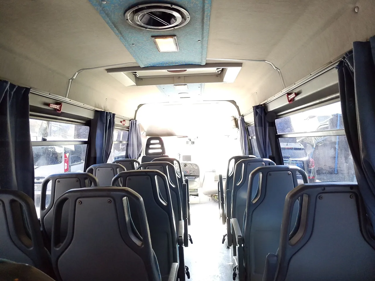 Iveco Daily A50C/19/H - EUR3 - 92kW -6.948m - forward view all seats last row height
