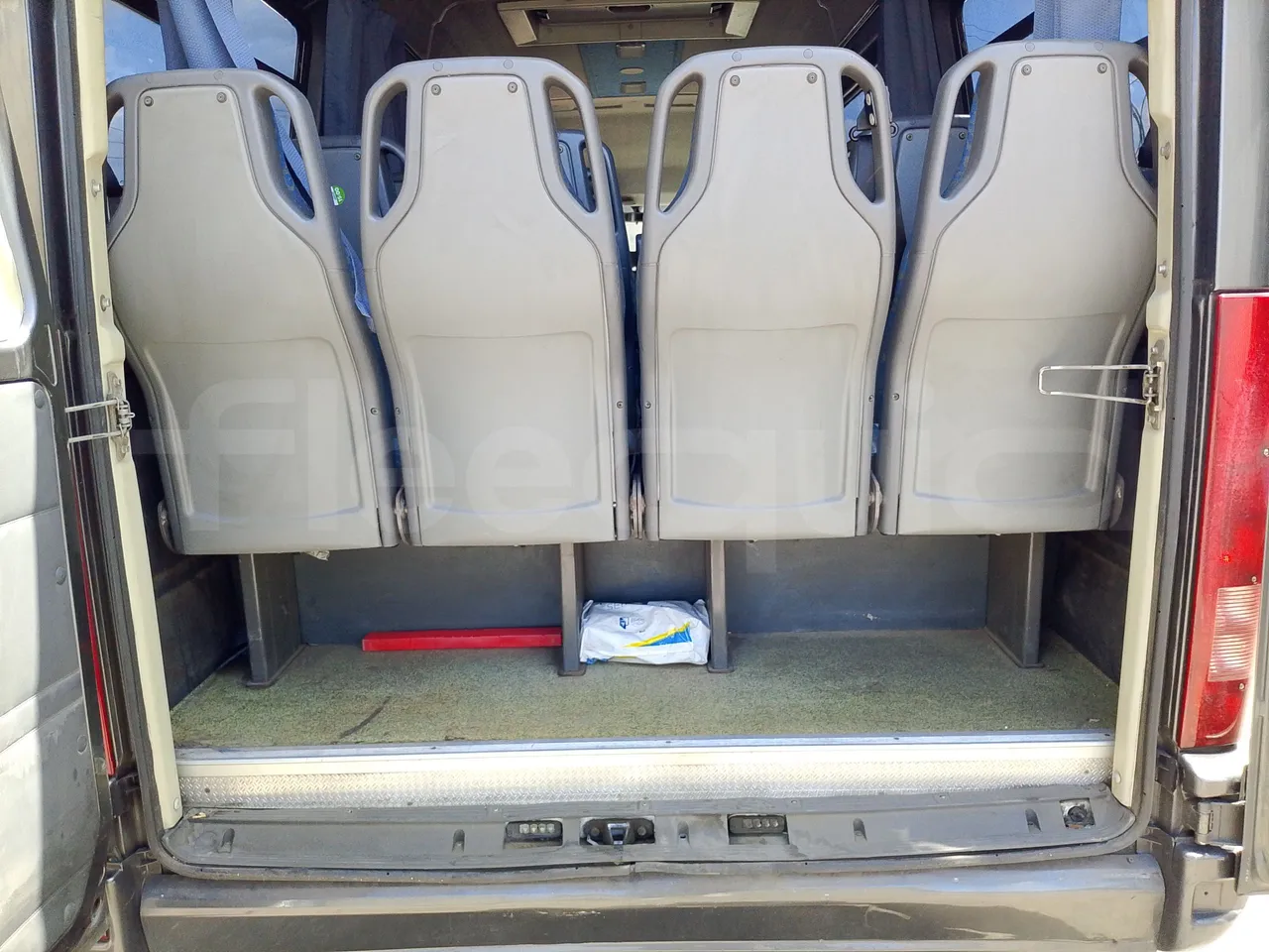 Iveco Daily A50C/19/H - EUR3 - 92kW -6.948m - luggage rack photo