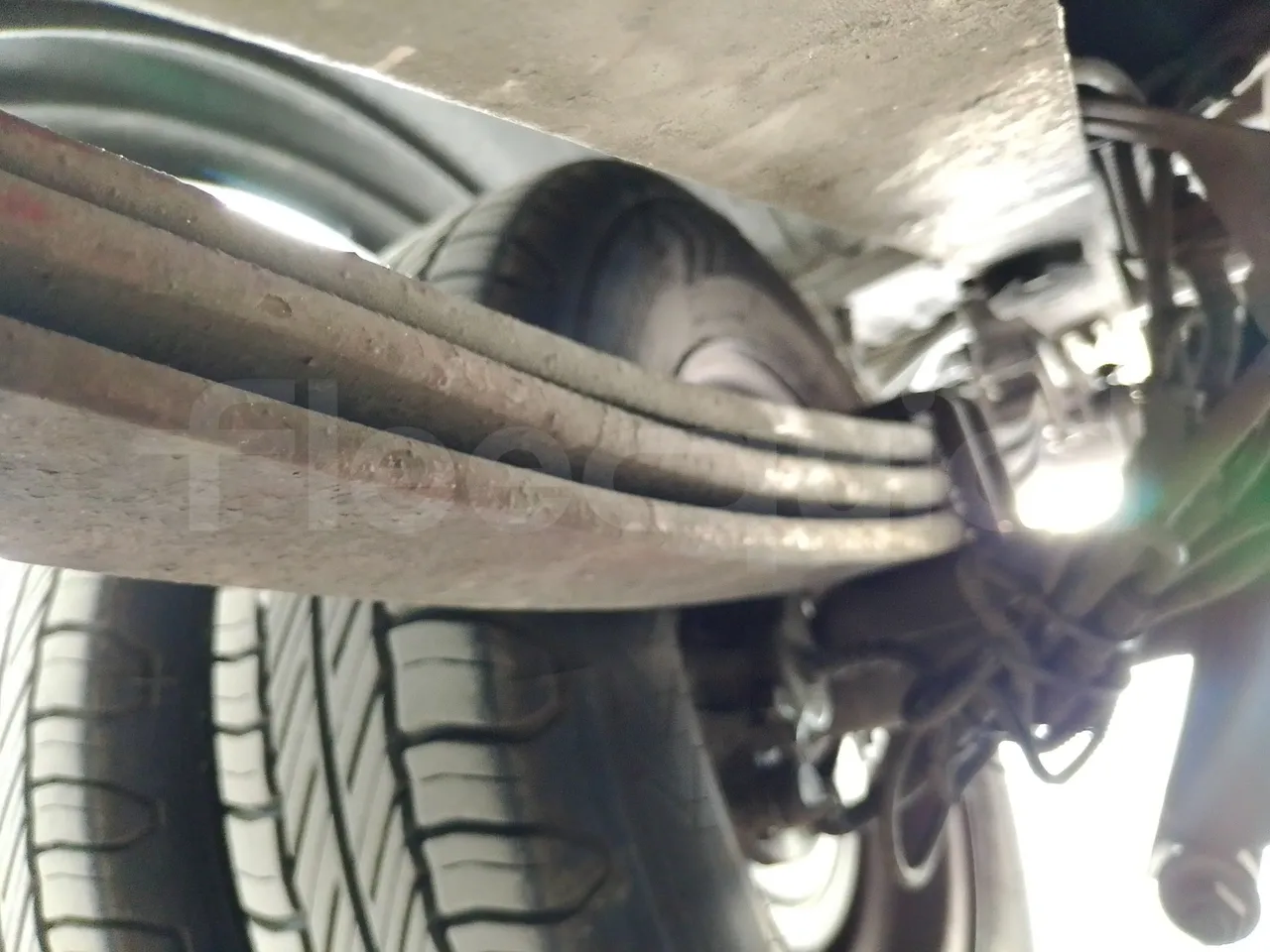 Iveco Daily A50C/19/H - EUR3 - 92kW -6.948m - axle 2 shock absorbers 1 right
