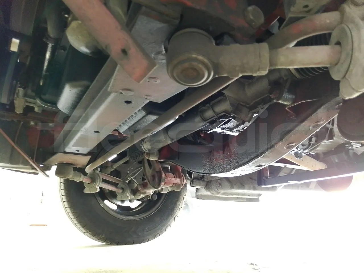 Iveco Daily A50C/19/H - EUR3 - 92kW -6.948m - front axle right side