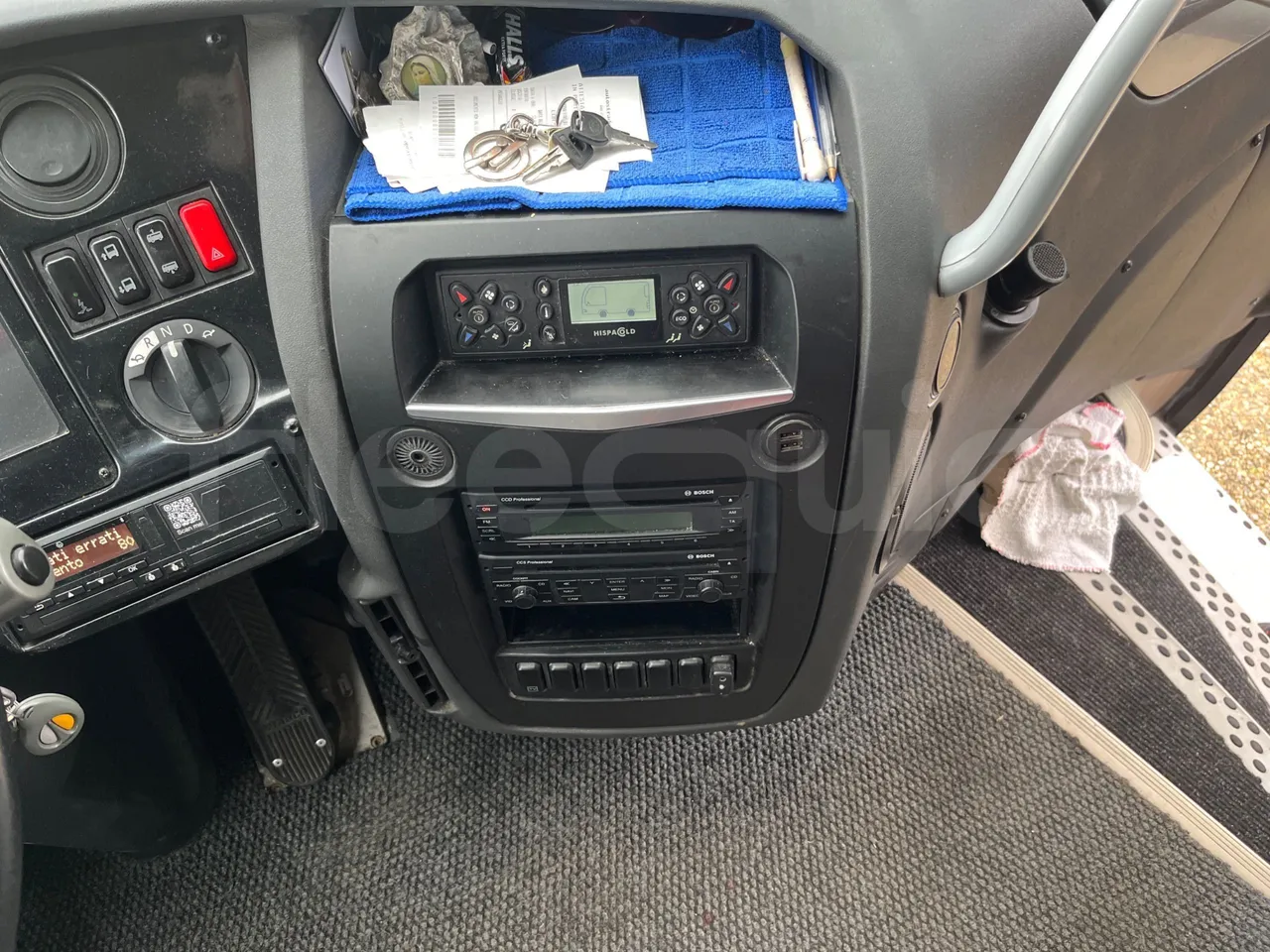 Irizar i6   12.37 - Euro6 - 320kW - 12.200mt - onboard devices 1