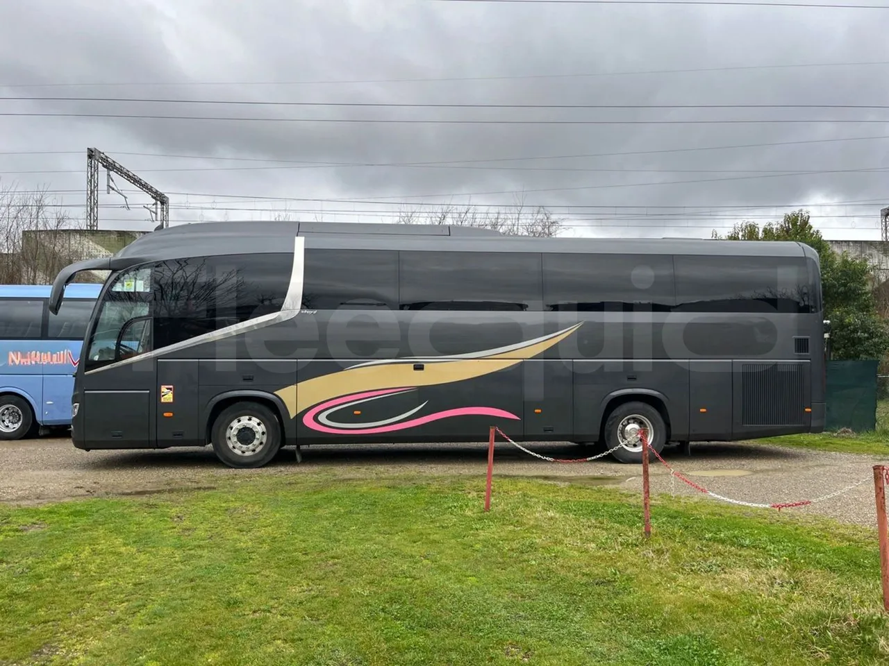 Irizar i6   12.37 - Euro6 - 320kW - 12.200mt - left side photo