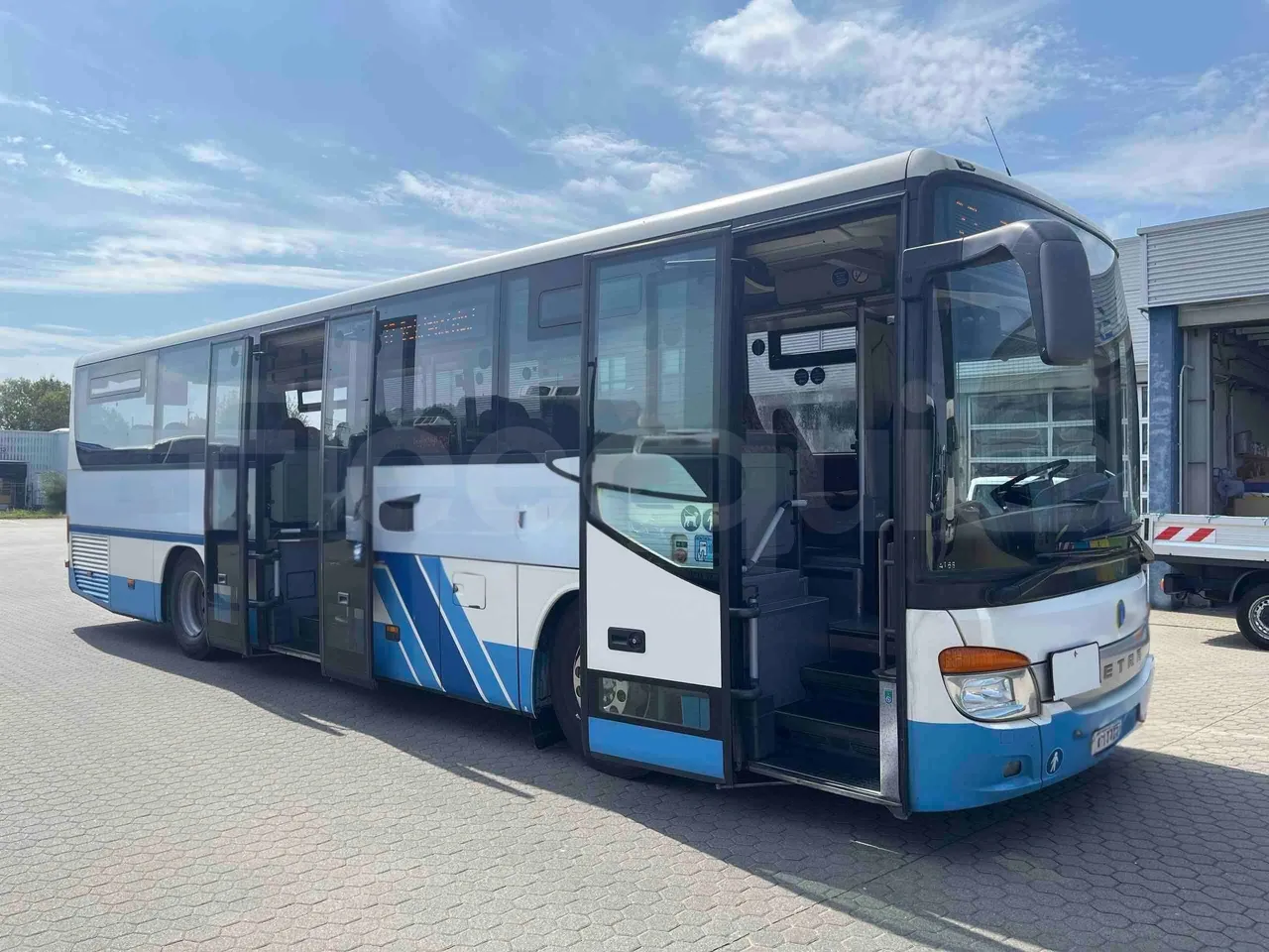 Setra S412 - 3/4 Front Right Side Doors Open