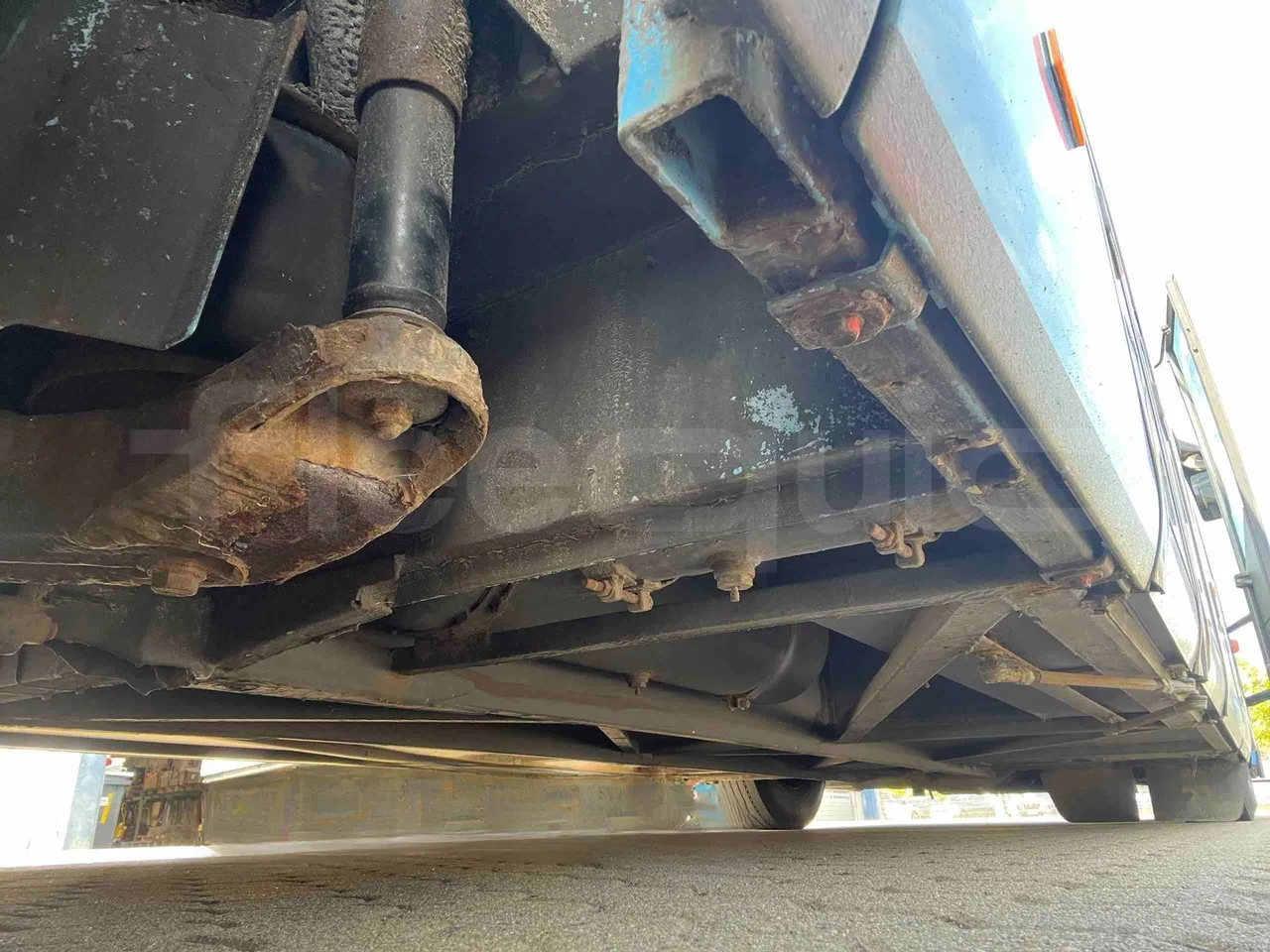 Setra S412 - Second Axle Caliper Brakes Left Side