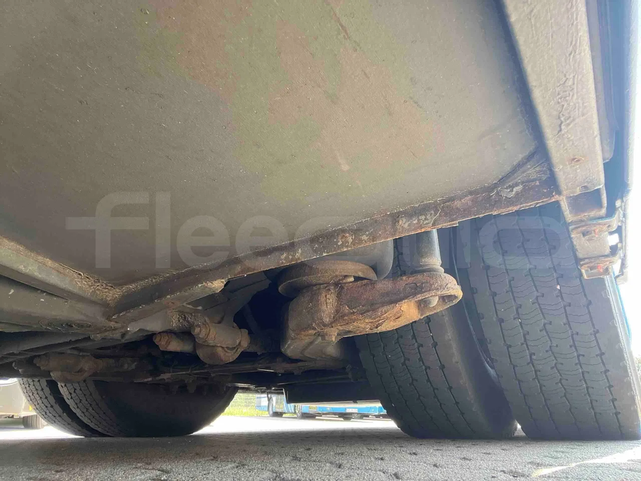 Setra S412 - First Axle Shock Absorbers Left Side