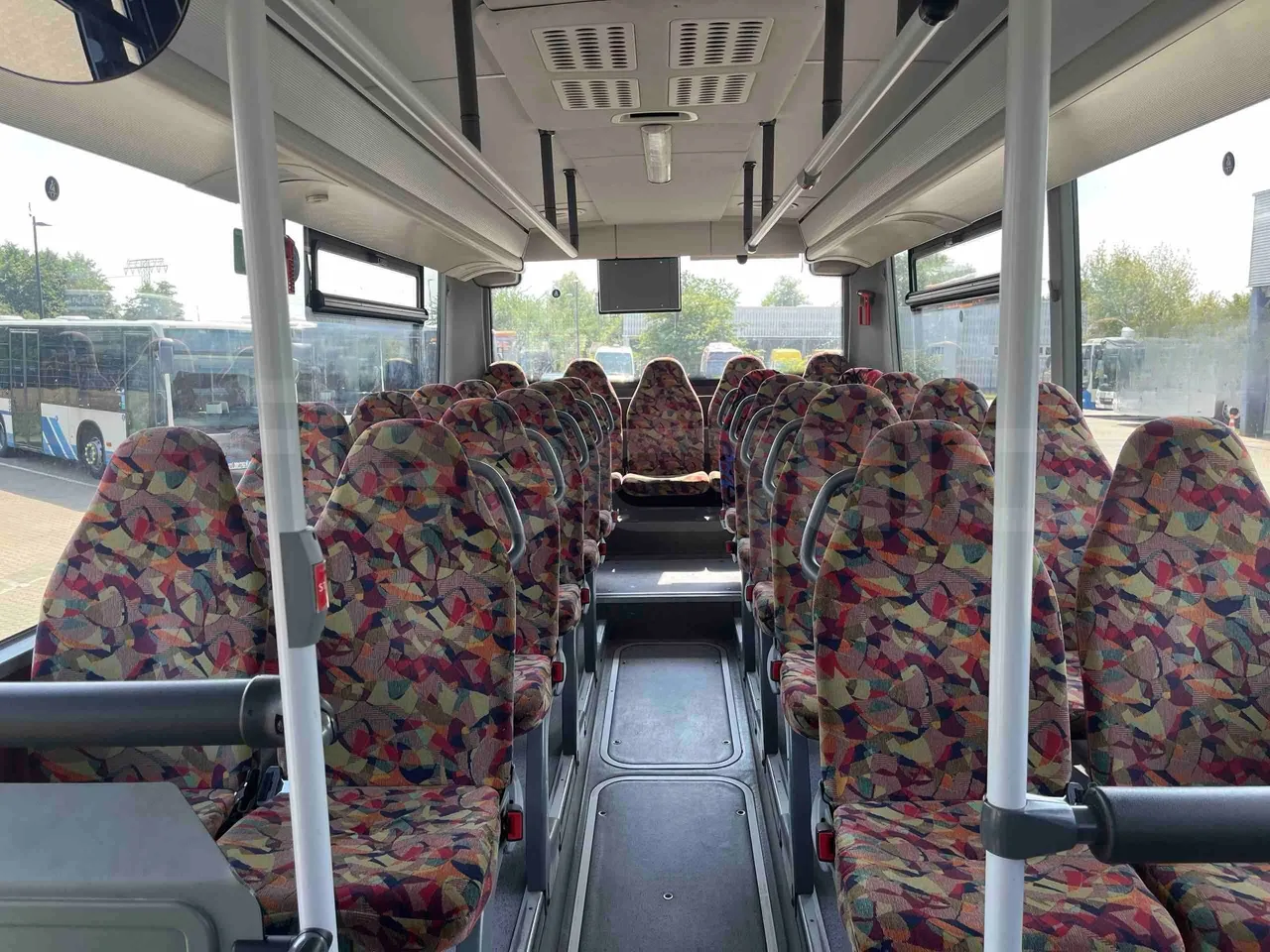 Setra S412 - Reverse Seats From Middle Position