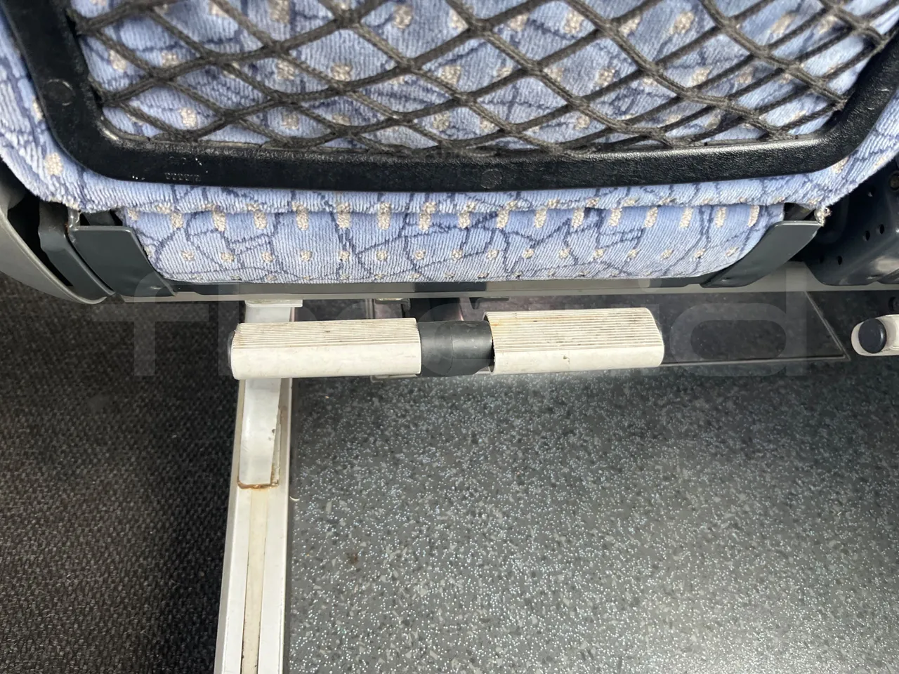 Neoplan Starliner N516SHD - EUR3 - 338kW - 12m - footrest detail photo