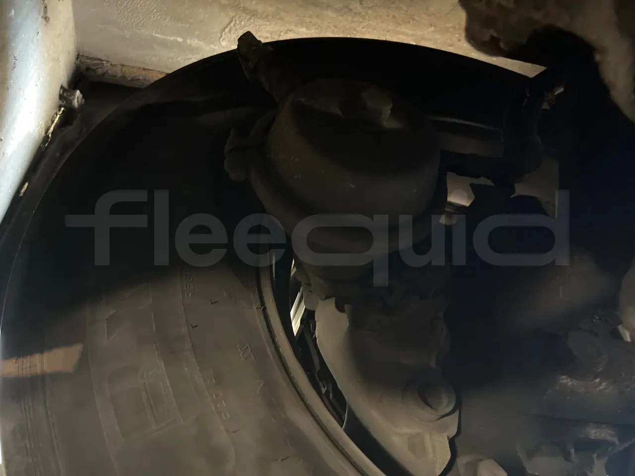 Neoplan Starliner N516SHD - EUR3 - 338kW - 12m - front brake calipers right