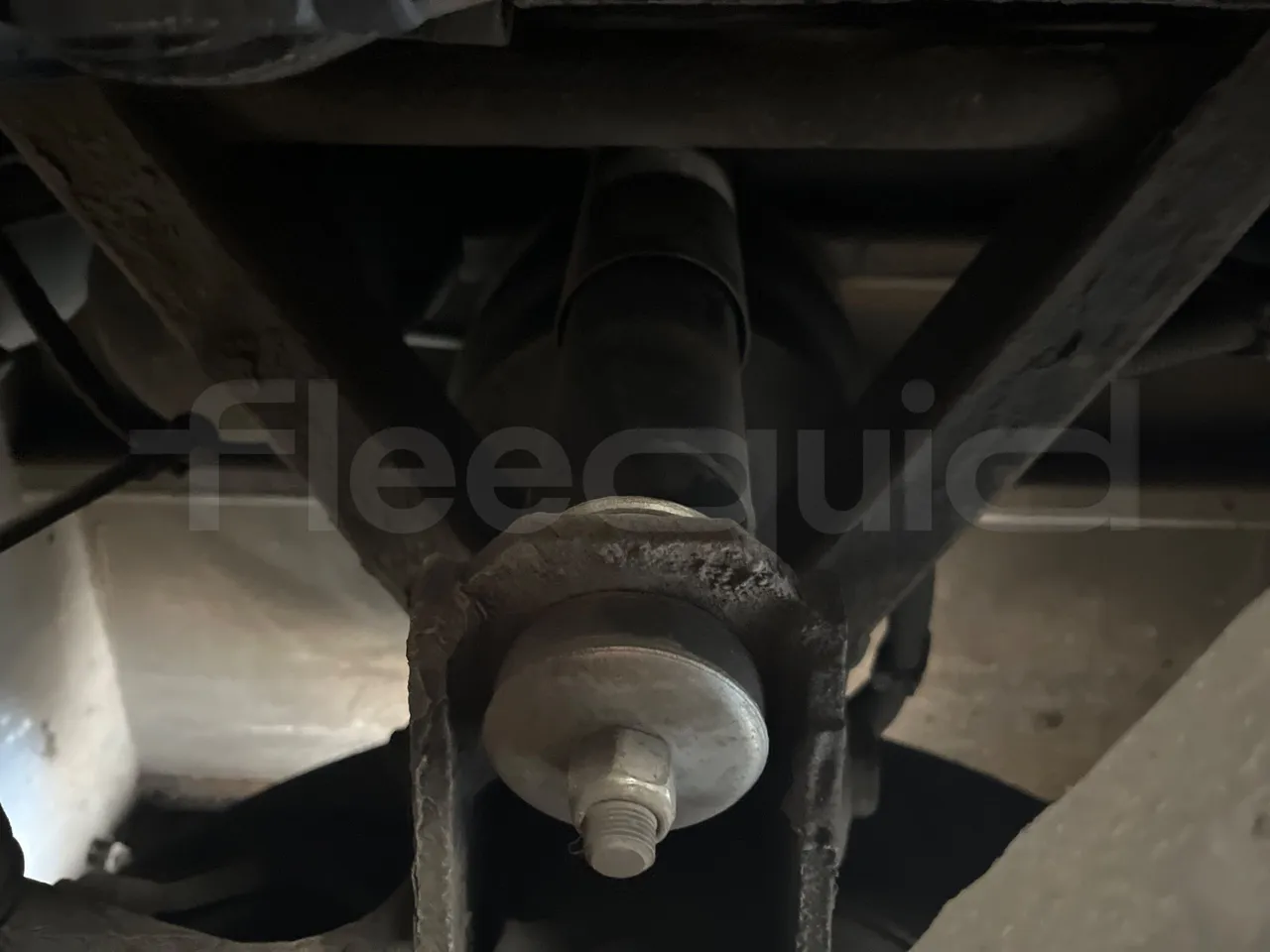 Neoplan Starliner N516SHD - EUR3 - 338kW - 12m - front shock absorbers right