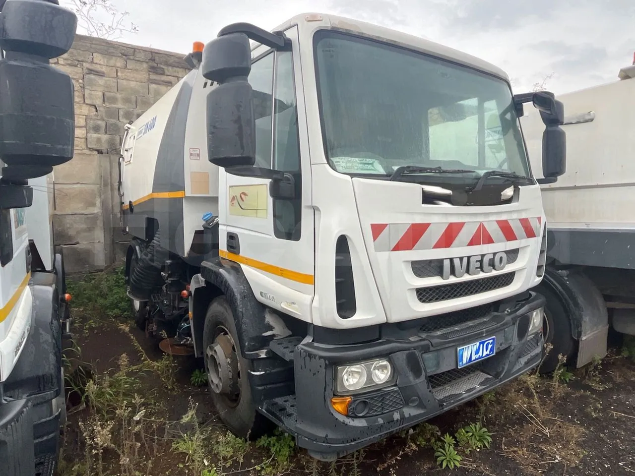 Iveco Faun Viatek 160/150 E4 SK600 - Euro5- 160kW - 6.917mt - Base cover photo