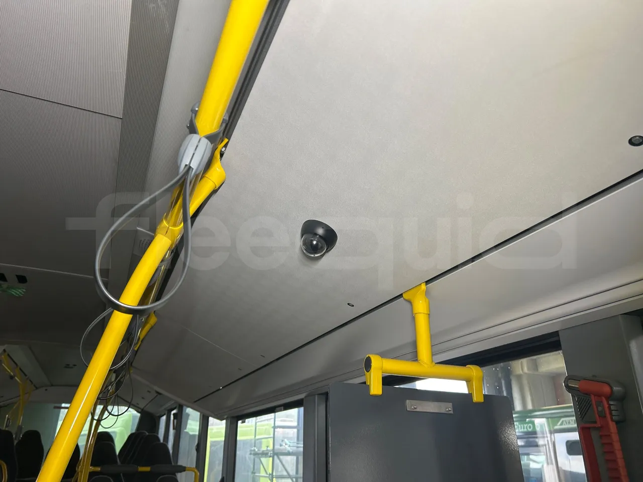 Mercedes-Benz Citaro O 530 LE - Euro5 - 220kW - 13.057mt - camera accessories photo