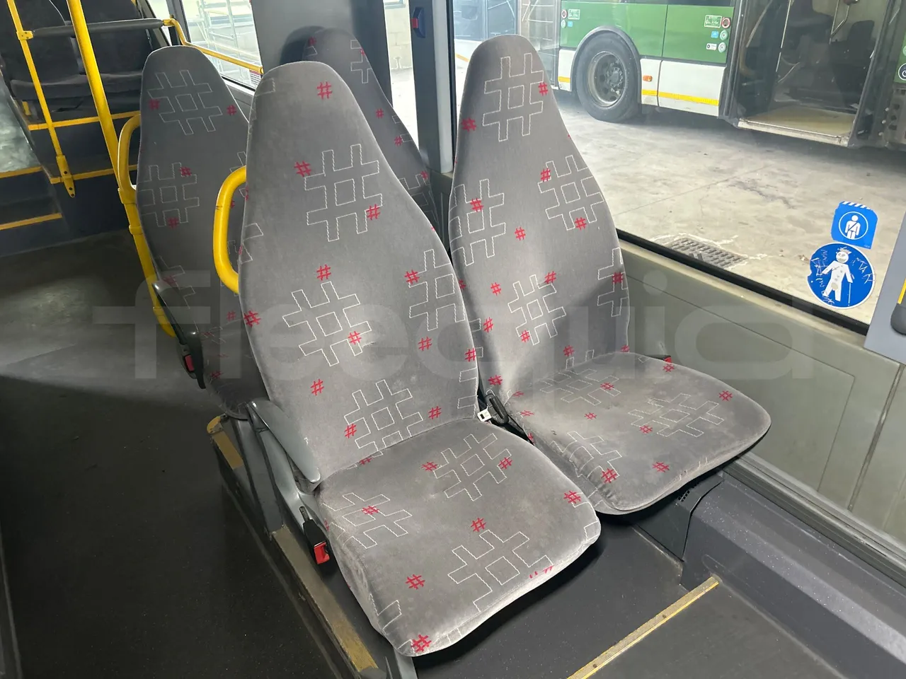 Mercedes-Benz Citaro O 530 LE - Euro5 - 220kW - 13.057mt - single seat detail