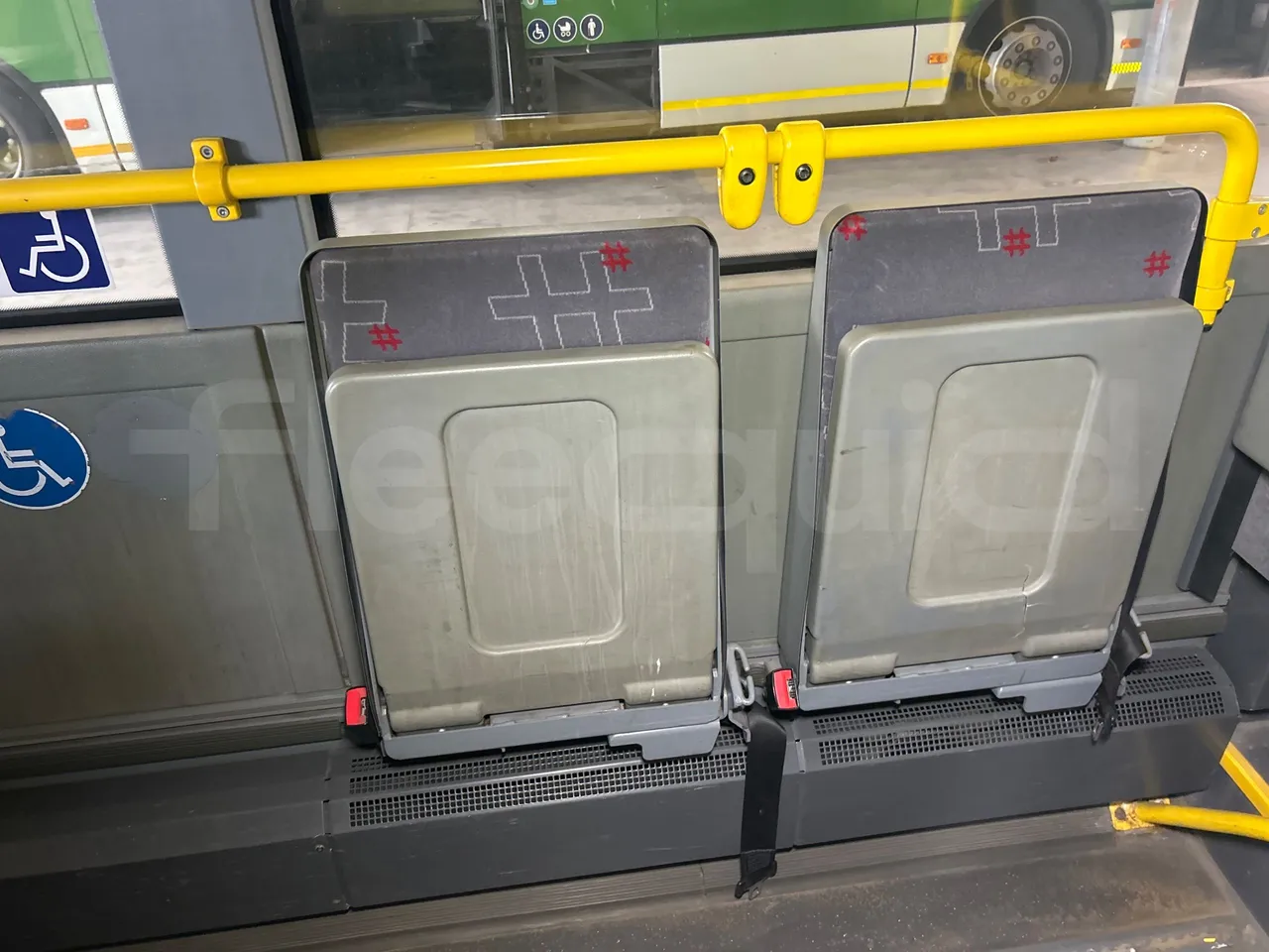 Mercedes-Benz Citaro O 530 LE - Euro5 - 220kW - 13.057mt - folding seat photo