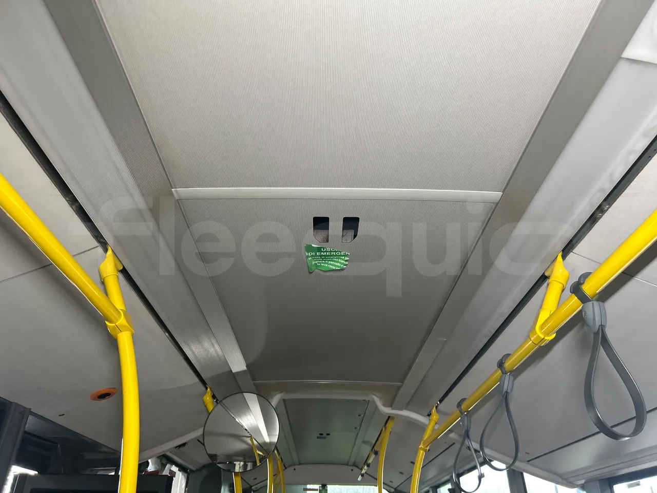Mercedes-Benz Citaro O 530 LE - Euro5 - 220kW - 13.057mt - roof hatch 1