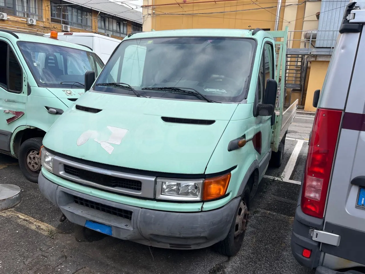 Iveco Bontempi 35C9A/ Euro 3 - 66.10 Kw - 6,248 Mt - Base cover photo