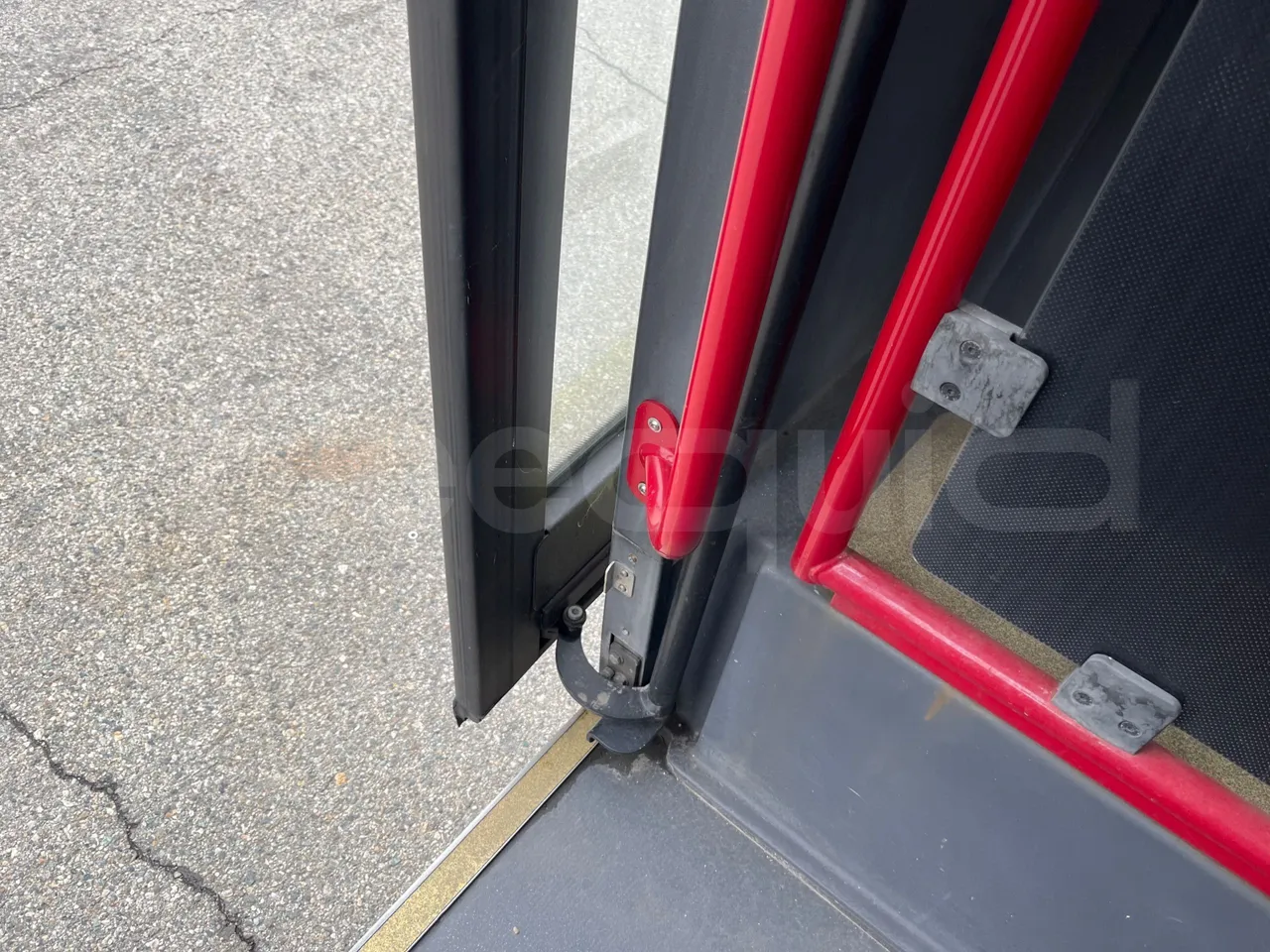 Vdl Citea LLE-120/255 405E1 - Euro6 - 182kW - 11.980mt - hostes microphone accessories photo