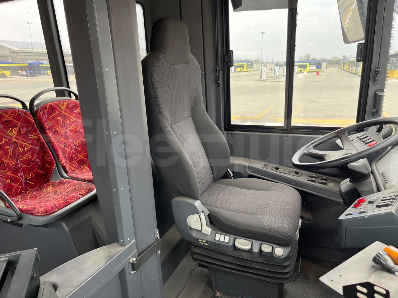 Vdl Citea LLE-120/255 405E1 - Euro6 - 182kW - 11.980mt - driver's seat photo