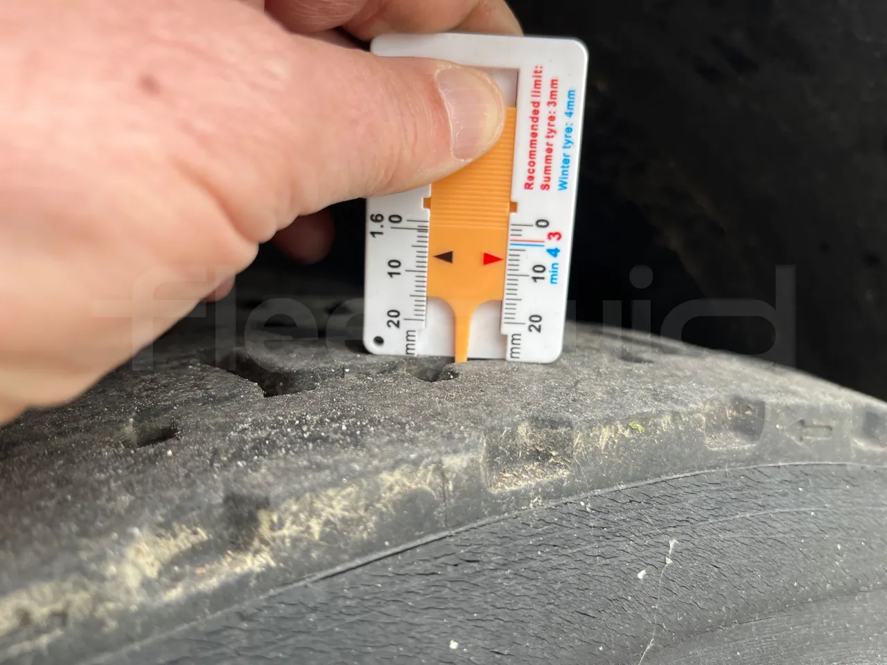 Vdl Citea LLE-120/255 405E1 - Euro6 - 182kW - 11.980mt - tread condition front tires left