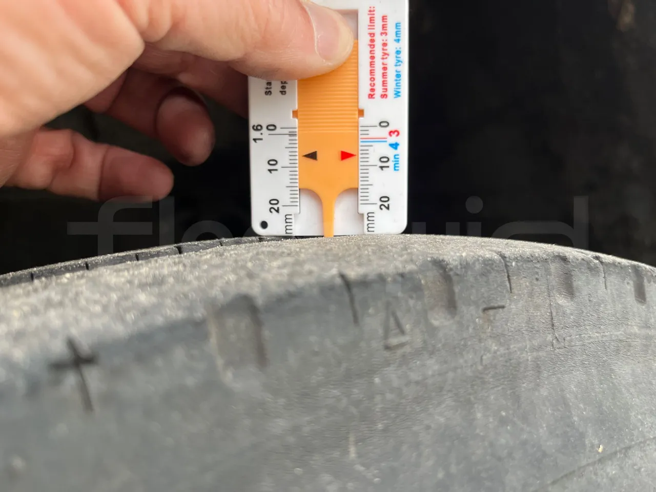 Vdl Citea LLE-120/255 405E1 - Euro6 - 182kW - 11.980mt - rear left tire photo