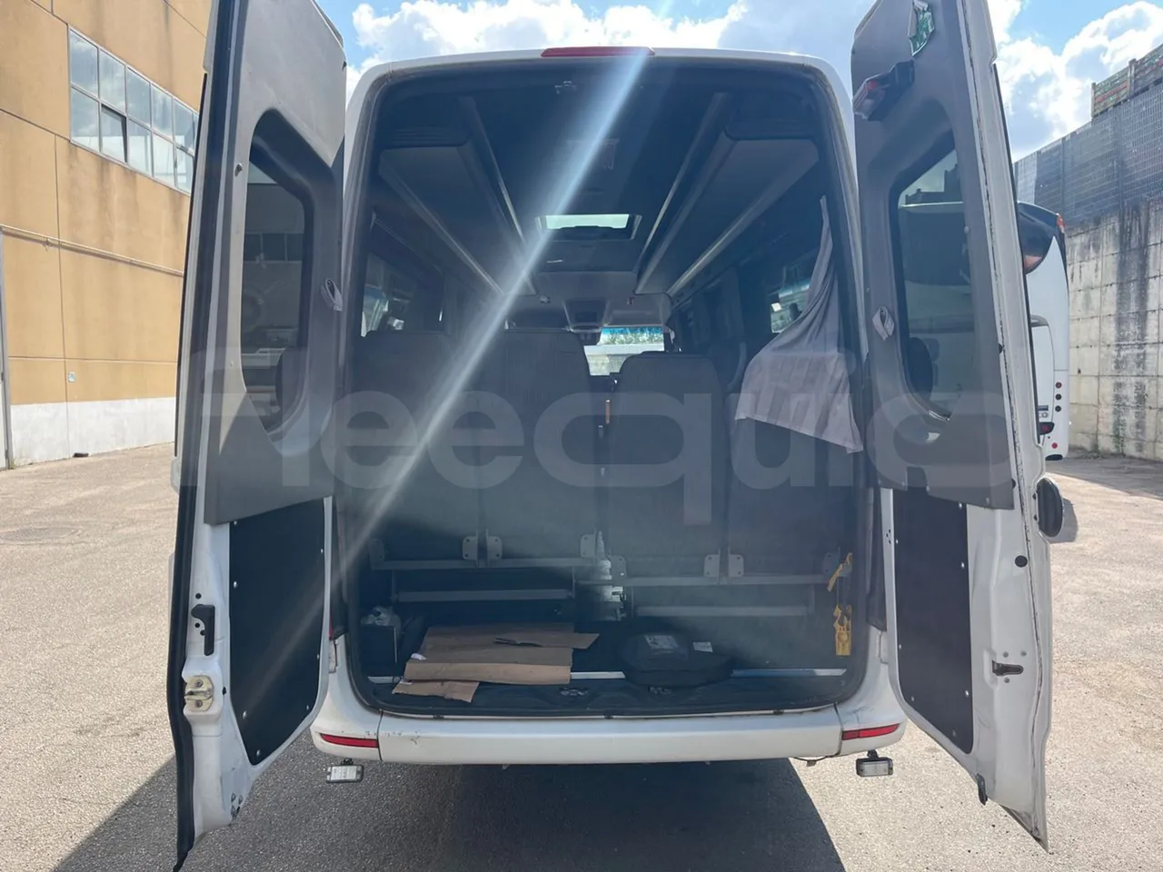 Mercedes-Benz Sprinter 518CDI/ Euro 6 - 120 Kw - 7,767Mt - luggage rack photo