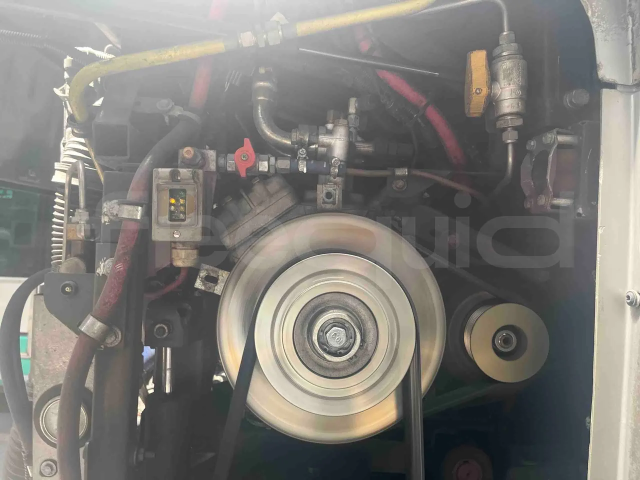 Iveco Citelis - air conditioning compressor