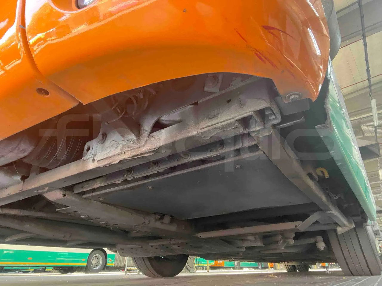 Iveco Citelis - front axle central