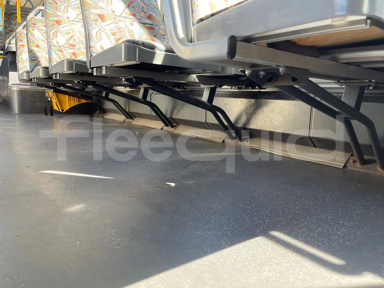 Mercedes-Benz Citaro O 530 - Euro3 - 205kW - 12mt - seat brackets photo