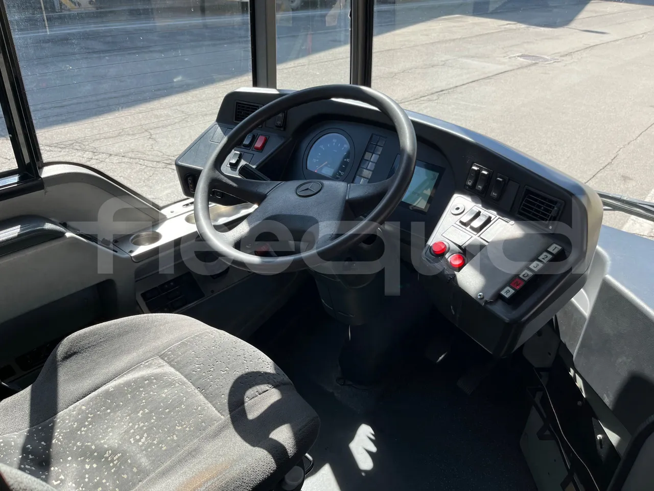 Mercedes-Benz Citaro O 530 - Euro3 - 205kW - 12mt - buttons panels on
